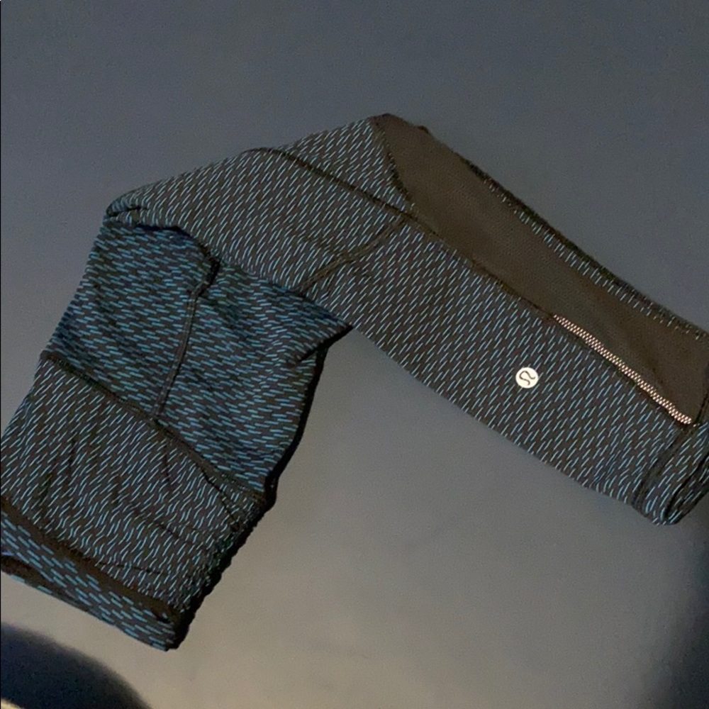 Cropped athletic pants